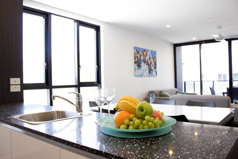 Synergy Broadbeach - Official - Surfers Paradise Gold Coast 26