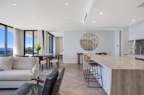 Iconic Kirra Beach Resort - Surfers Paradise Gold Coast 34