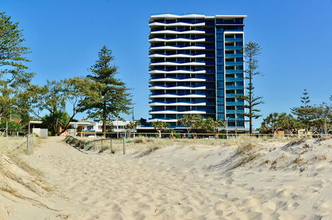 Iconic Kirra Beach Resort - Surfers Paradise Gold Coast 7