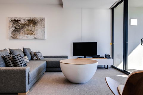 Iconic Kirra Beach Resort - Surfers Paradise Gold Coast 3