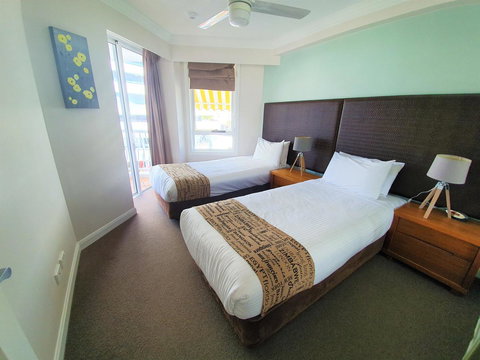 Broadbeach Holiday Apartments - Surfers Paradise Gold Coast 7