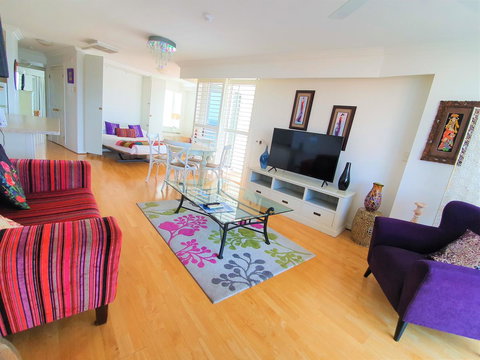 Broadbeach Holiday Apartments - Surfers Paradise Gold Coast 24