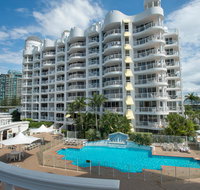 Broadbeach Holiday Apartments - Surfers Paradise Gold Coast