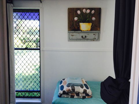 XYL Pets Friendly Seaside Boutique Guesthouse - Surfers Paradise Gold Coast 7