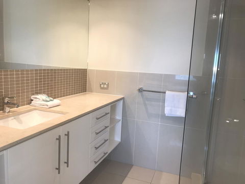 Proximity Waterfront Apartments - Surfers Paradise Gold Coast 11