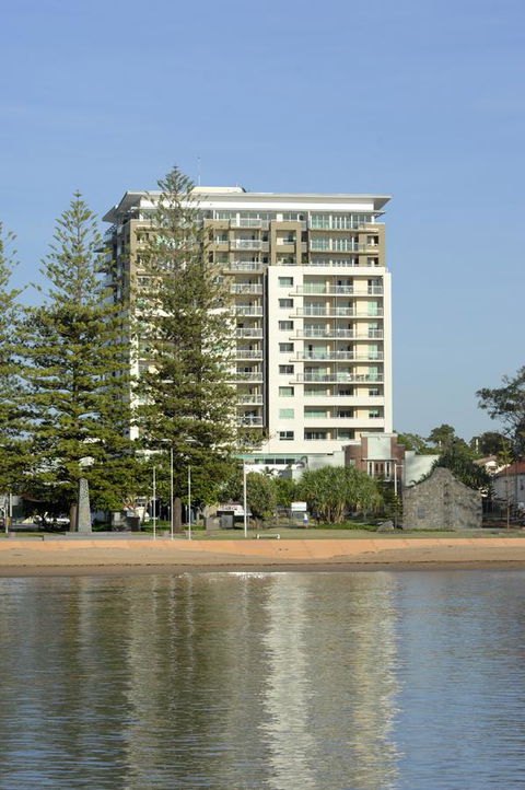 Proximity Waterfront Apartments - Surfers Paradise Gold Coast 24