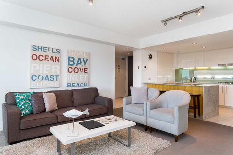 Proximity Waterfront Apartments - Surfers Paradise Gold Coast 32