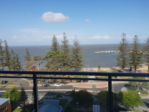 Proximity Waterfront Apartments - Surfers Paradise Gold Coast 2