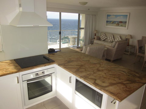 Talisman Apartments - Surfers Paradise Gold Coast 8