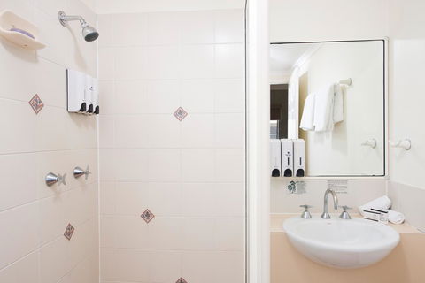 Park Regis Anchorage - Surfers Paradise Gold Coast 9