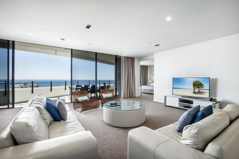 The Wave Resort - Surfers Paradise Gold Coast 9