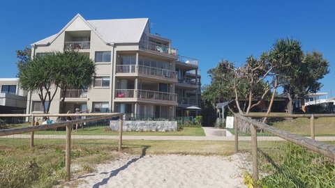 Sanctuary Beach Retreat - Surfers Paradise Gold Coast 24