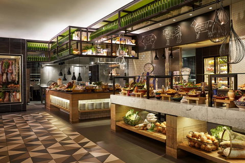 QT Gold Coast - Surfers Paradise Gold Coast 11