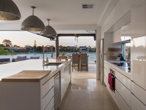Rumrunner Resort - Surfers Paradise Gold Coast 15