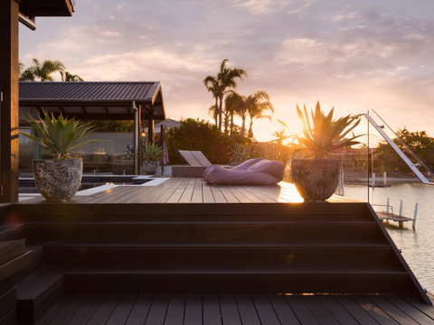 Rumrunner Resort - Surfers Paradise Gold Coast 14