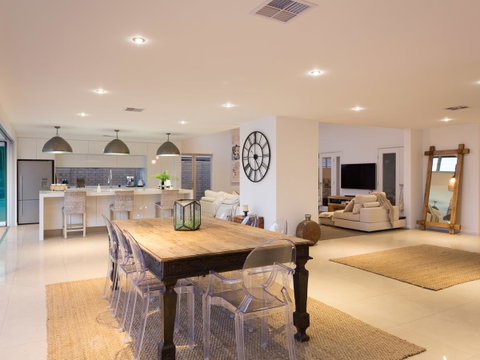 Rumrunner Resort - Surfers Paradise Gold Coast 8