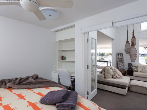 Rumrunner Resort - Surfers Paradise Gold Coast 33