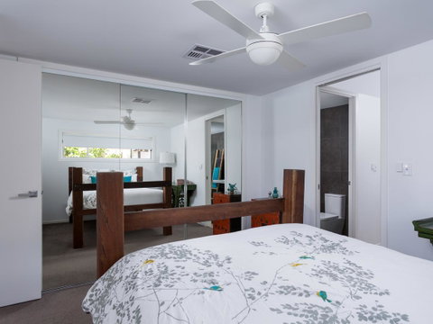 Rumrunner Resort - Surfers Paradise Gold Coast 28