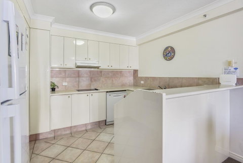 APR Private SUITES MOROC By The Beach - Surfers Paradise Gold Coast 22