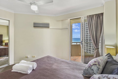 APR Private SUITES MOROC By The Beach - Surfers Paradise Gold Coast 18