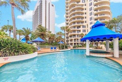 APR Private SUITES MOROC By The Beach - Surfers Paradise Gold Coast 11