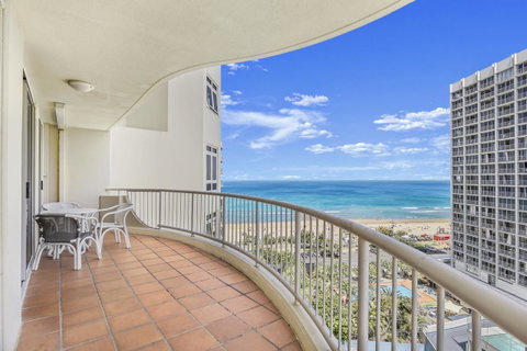 APR Private SUITES MOROC By The Beach - Surfers Paradise Gold Coast 14