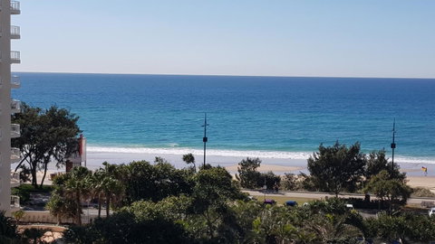APR Private SUITES MOROC By The Beach - Surfers Paradise Gold Coast 6