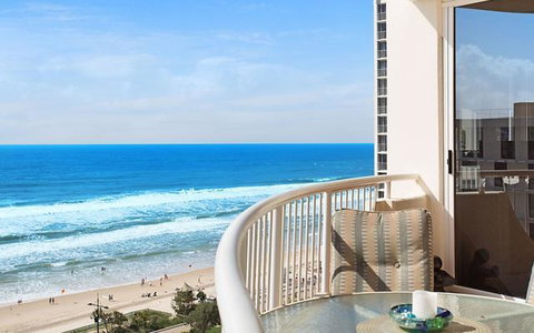 APR Private SUITES MOROC By The Beach - Surfers Paradise Gold Coast 43