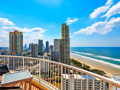APR Private SUITES MOROC By The Beach - Surfers Paradise Gold Coast 16