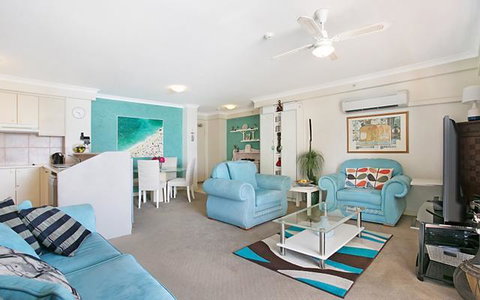 APR Private SUITES MOROC By The Beach - Surfers Paradise Gold Coast 19