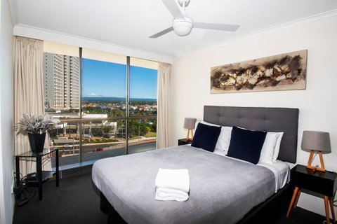 Seacrest Beachfront Apartments Surfers Paradise - Surfers Paradise Gold Coast 1