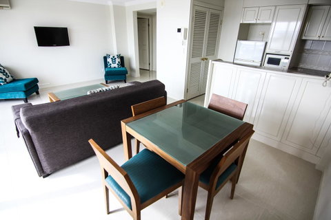 The Phoenician Resort - Surfers Paradise Gold Coast 17