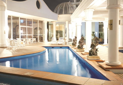 The Phoenician Resort - Surfers Paradise Gold Coast 1