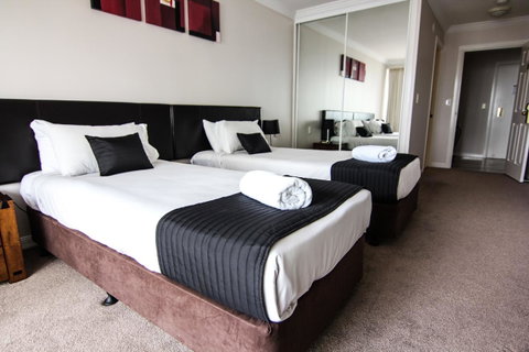 The Phoenician Resort - Surfers Paradise Gold Coast 30