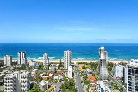 Qube Broadbeach Ocean View Apartments - Surfers Paradise Gold Coast 34