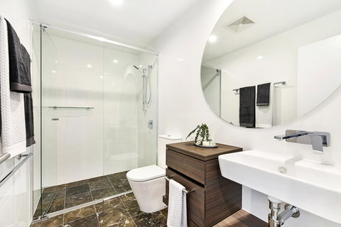 Qube Broadbeach Ocean View Apartments - Surfers Paradise Gold Coast 1