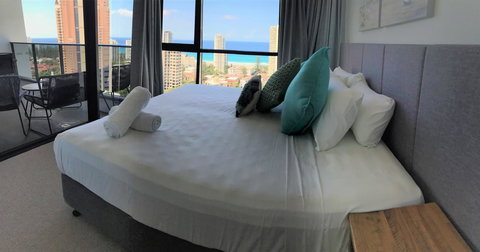 Qube Broadbeach Ocean View Apartments - Surfers Paradise Gold Coast 23