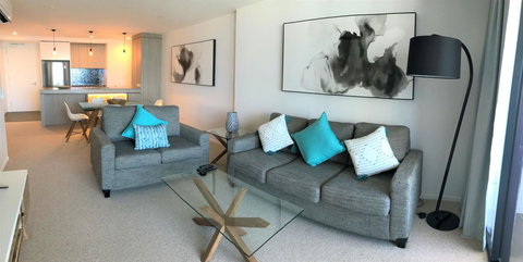 Qube Broadbeach Ocean View Apartments - Surfers Paradise Gold Coast 29