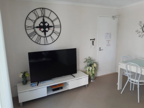 Surfers Beach Resort One - Surfers Paradise Gold Coast 4