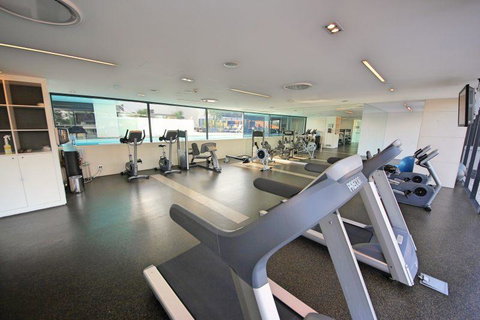 Luxury 3 Bedroom In Heart Of Broadbeach - Surfers Paradise Gold Coast 9