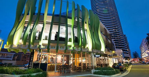 Luxury 3 Bedroom In Heart Of Broadbeach - Surfers Paradise Gold Coast 10
