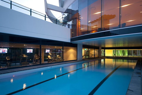 Luxury 3 Bedroom In Heart Of Broadbeach - Surfers Paradise Gold Coast 13