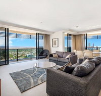 Luxury 3 Bedroom in heart of Broadbeach - Surfers Paradise Gold Coast