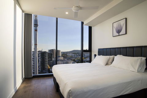 Atlas Apartments By CLLIX - Surfers Paradise Gold Coast 10