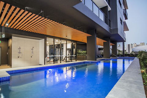Atlas Apartments By CLLIX - Surfers Paradise Gold Coast 6