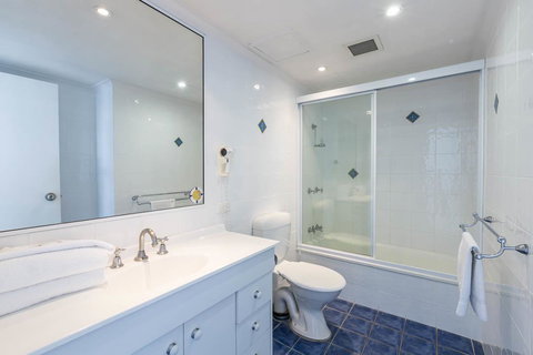 South Pacific Plaza - Official - Surfers Paradise Gold Coast 21