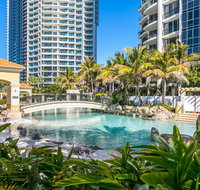 PeepSleep Chevron Towers - Surfers Paradise Gold Coast