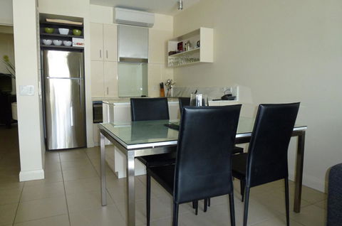 5231 BEACH CLUB PENTHOUSE - Surfers Paradise Gold Coast 2