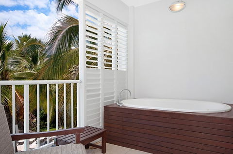 5231 BEACH CLUB PENTHOUSE - Surfers Paradise Gold Coast 5