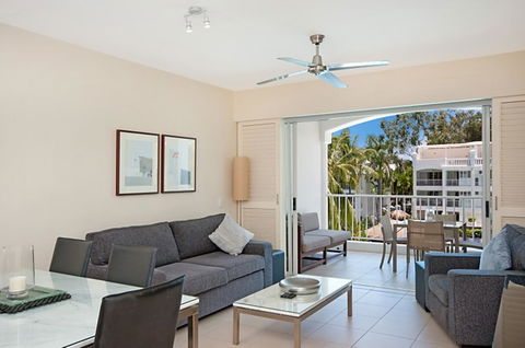 5231 BEACH CLUB PENTHOUSE - Surfers Paradise Gold Coast 0